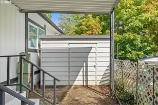 21100 NE Sandy Blvd, Fairview, OR 97024 - Photo 39