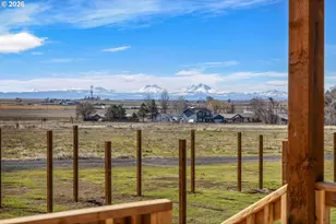 512 SW 6th St, Metolius, OR 97741 - Photo 3