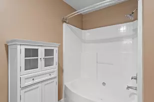 730 NW 185th Ave, Beaverton, OR 97006 - Photo 19