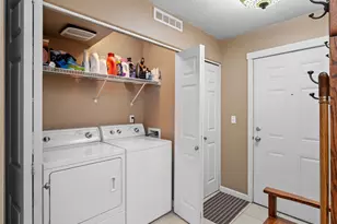 730 NW 185th Ave, Beaverton, OR 97006 - Photo 25