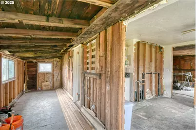 703 SE Isaac Ave, Pendleton, OR 97801 - Photo 15