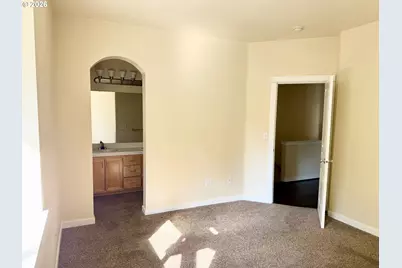 2608 SW Hume Ct, Portland, OR 97219 - Photo 13