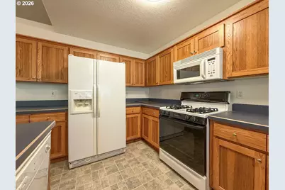 36909 Eldridge Dr, Sandy, OR 97055 - Photo 15