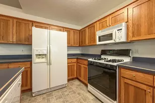 36909 Eldridge Dr, Sandy, OR 97055 - Photo 15