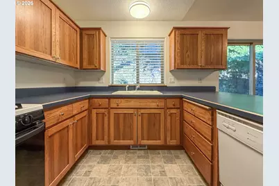 36909 Eldridge Dr, Sandy, OR 97055 - Photo 17