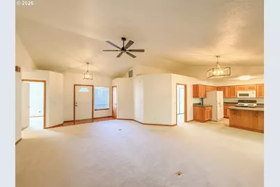 36909 Eldridge Dr, Sandy, OR 97055 - Photo 11