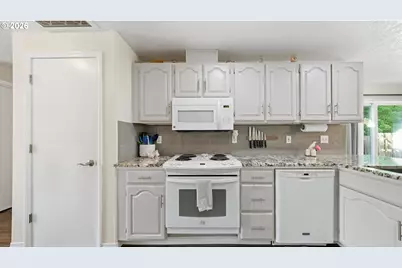 1555 SW Riverhill Dr, Hermiston, OR 97838 - Photo 19