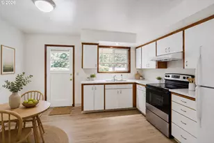 10905 NE 6th St, Vancouver, WA 98664 - Photo 5