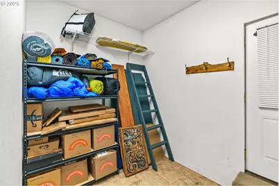 47849 W 2nd St, Oakridge, OR 97463 - Photo 29