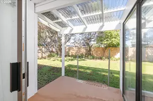 208 NW 7th St, Newport, OR 97365 - Photo 7
