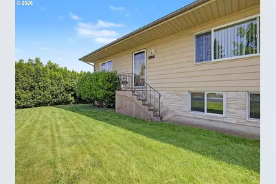 1454 SW 4th St, Gresham, OR 97080 - Photo 31