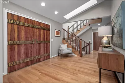 955 SW Summit View Dr, Portland, OR 97225 - Photo 7