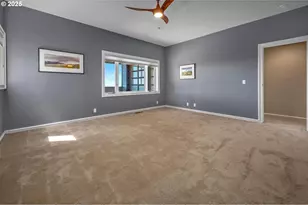 955 SW Summit View Dr, Portland, OR 97225 - Photo 31