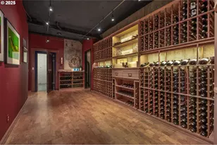 955 SW Summit View Dr, Portland, OR 97225 - Photo 25