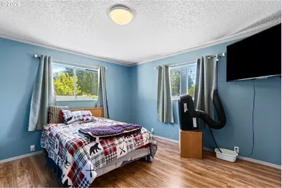 1627 Southgate Way, Grants Pass, OR 97527 - Photo 17