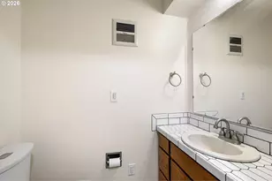 1498 Quaker St, Eugene, OR 97402 - Photo 7