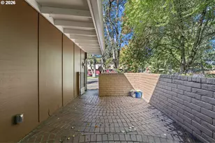 1498 Quaker St, Eugene, OR 97402 - Photo 5