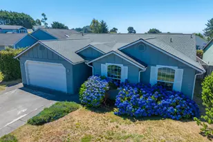 96407 Oceanside E Dr, Brookings, OR 97415 - Photo 37