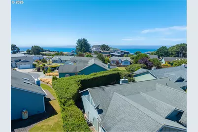 96407 Oceanside East Dr, Brookings, OR 97415 - Photo 37
