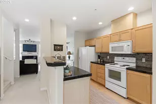 1847 NE 102nd Ave, Hillsboro, OR 97006 - Photo 15