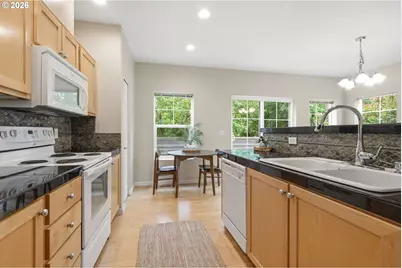 1847 NE 102nd Ave, Hillsboro, OR 97006 - Photo 13