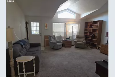 5335 Main St #11, Springfield, OR 97478 - Photo 7