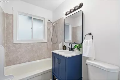 10323 NE 58th St, Vancouver, WA 98662 - Photo 15