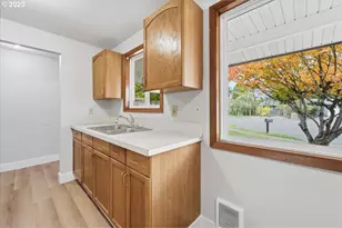 19340 SW Blaine St, Beaverton, OR 97003 - Photo 3