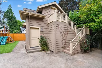 784 3rd St, Lake Oswego, OR 97034 - Photo 41