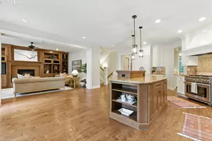 784 3rd St, Lake Oswego, OR 97034 - Photo 13