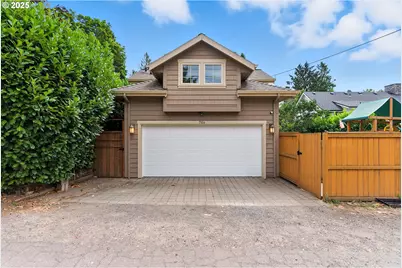 784 3rd St, Lake Oswego, OR 97034 - Photo 47