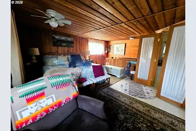 110 Staats Ave, Maupin, OR 97037 - Photo 23
