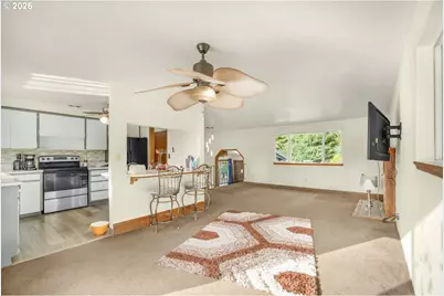 16700 SE Bel Air Dr, Damascus, OR 97089 - Photo 7
