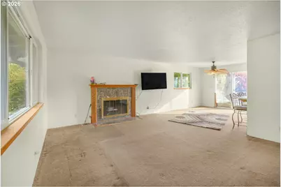 16700 SE Bel Air Dr, Damascus, OR 97089 - Photo 5