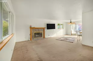 16700 SE Bel Air Dr, Damascus, OR 97089 - Photo 5