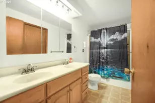 16700 SE Bel Air Dr, Damascus, OR 97089 - Photo 21