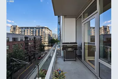 1001 NW Lovejoy St #404, Portland, OR 97209 - Photo 13