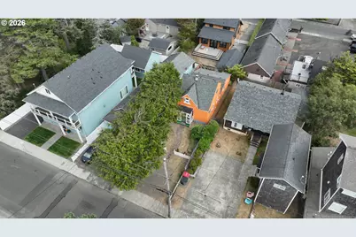 821 S Columbia St, Seaside, OR 97138 - Photo 29