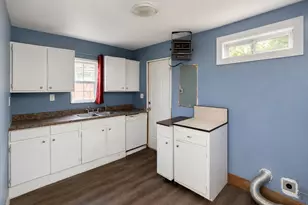 821 S Columbia St, Seaside, OR 97138 - Photo 5