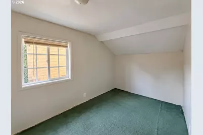 821 S Columbia St, Seaside, OR 97138 - Photo 23