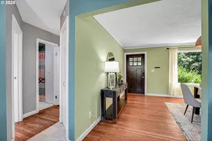 8913 N Seneca St, Portland, OR 97203 - Photo 19