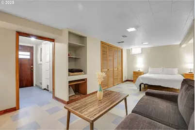 8913 N Seneca St, Portland, OR 97203 - Photo 43