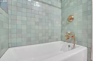 8913 N Seneca St, Portland, OR 97203 - Photo 25