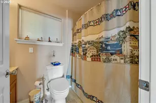 503 Kesterson Ct, Rockaway Beach, OR 97136 - Photo 17