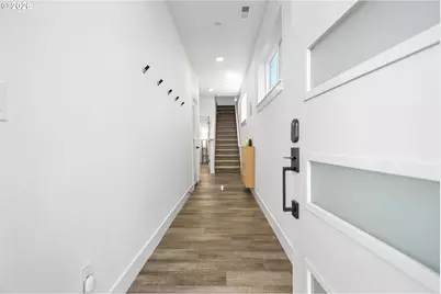 4209 SE 80th Ave, Portland, OR 97206 - Photo 3