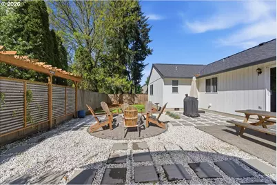 18988 SW Pike Ln, Beaverton, OR 97078 - Photo 33