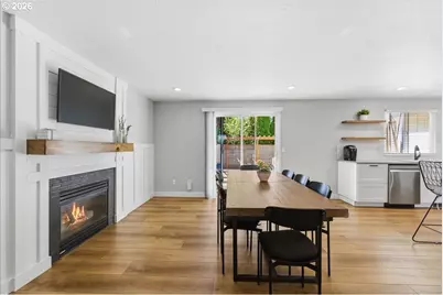 18988 SW Pike Ln, Beaverton, OR 97078 - Photo 9