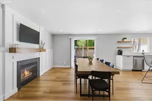 18988 SW Pike Ln, Beaverton, OR 97078 - Photo 9