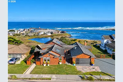 880 Ocean Dr, Bandon, OR 97411 - Photo 1