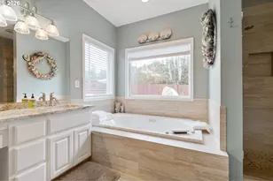 4527 NW Center Ct, Camas, WA 98607 - Photo 19